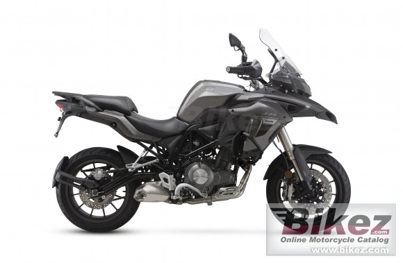 Benelli TRK 502