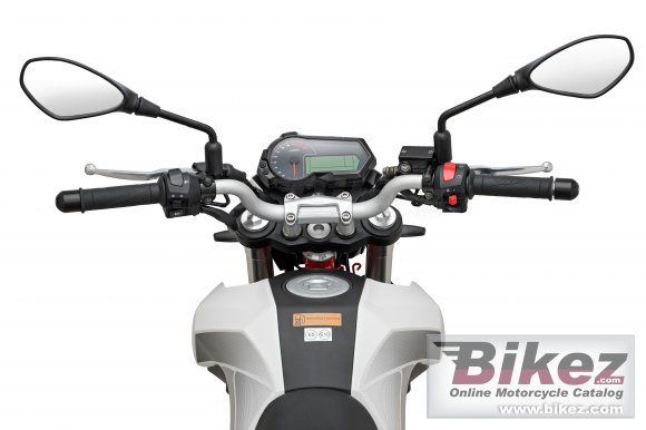 Benelli Tornado Naked T 125