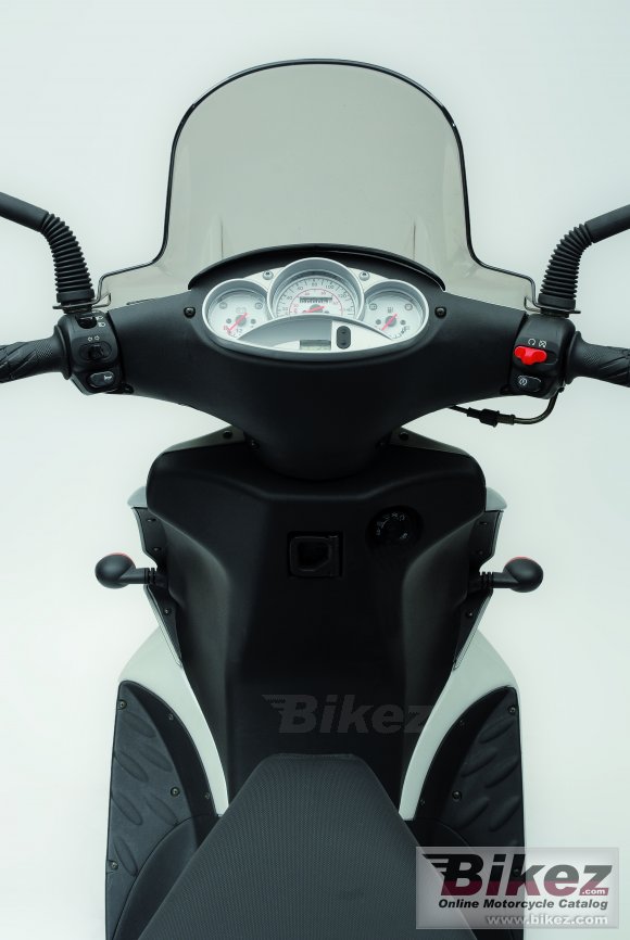 Benelli Velvet 125