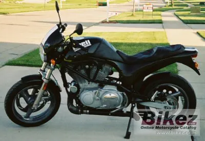 Buell M2 Cyclone