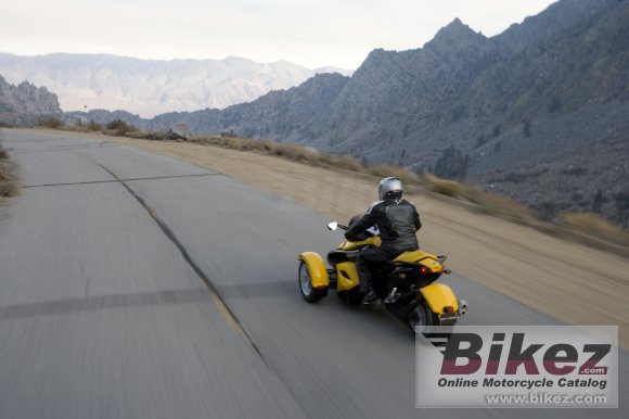 Can-Am Spyder Roadster