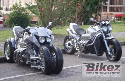 Cosmos Muscle Bikes 4RWF V8