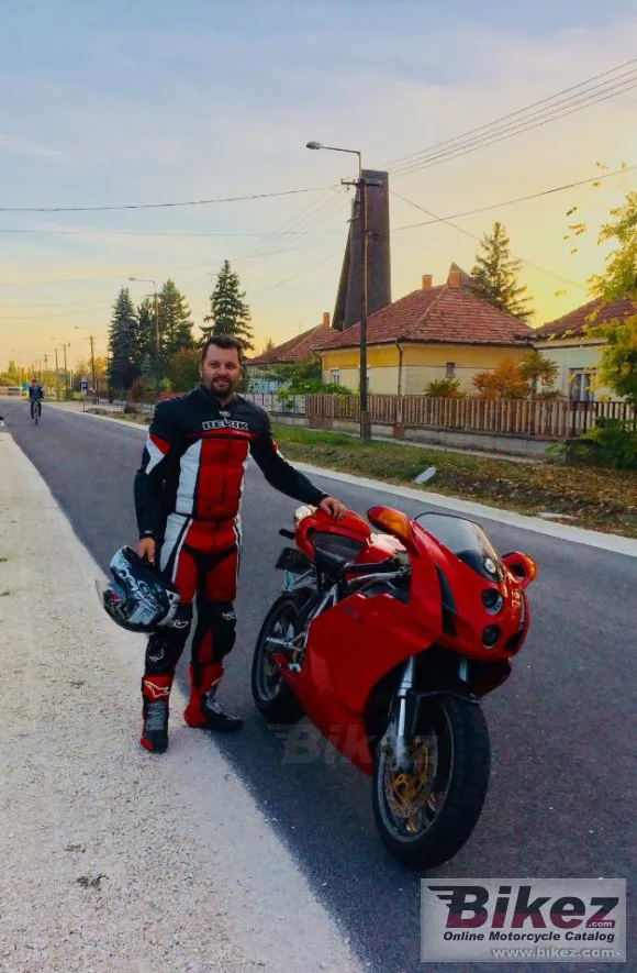 Ducati 749