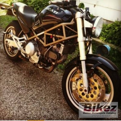 Ducati 900 Monster