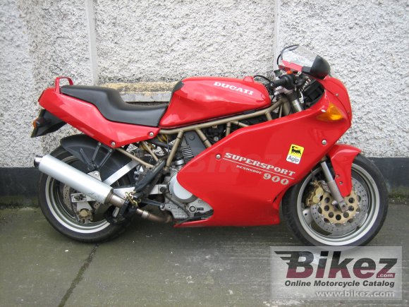 Ducati 900 SS