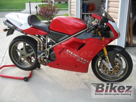 Ducati 916 Strada