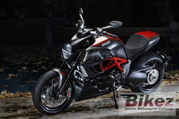 Ducati Diavel Carbon