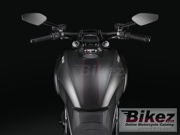 Ducati Diavel Carbon