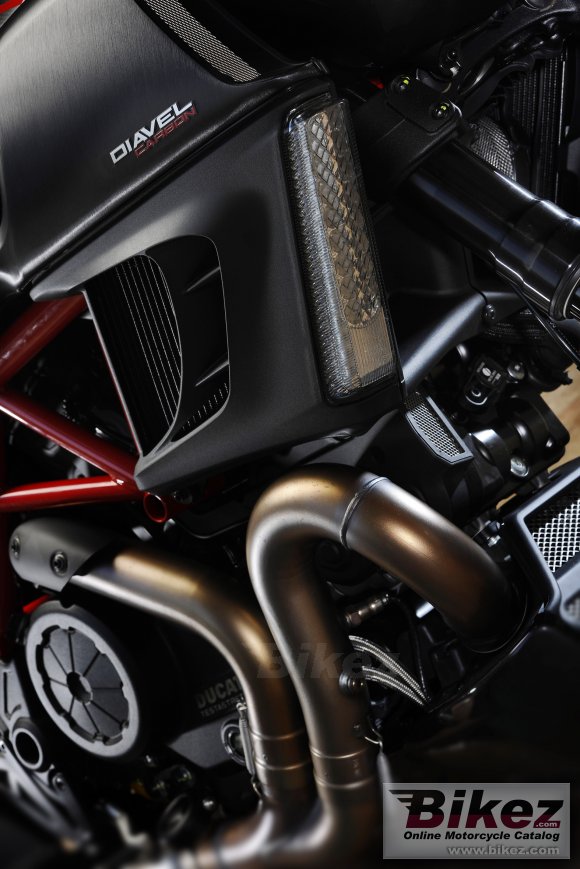 Ducati Diavel Carbon