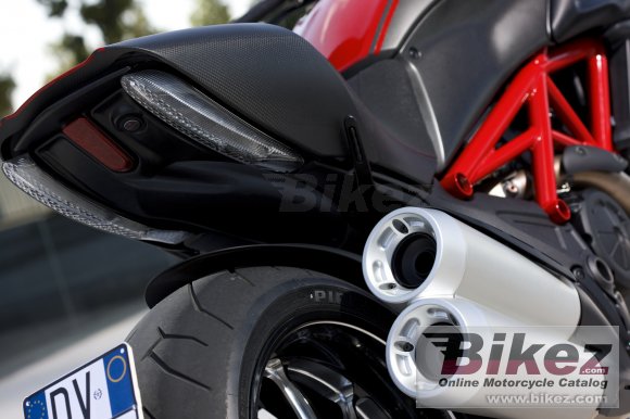 Ducati Diavel Carbon