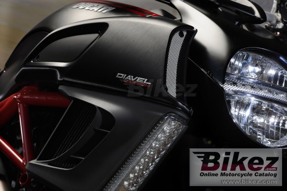 Ducati Diavel Carbon