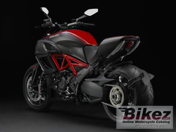 Ducati Diavel Carbon