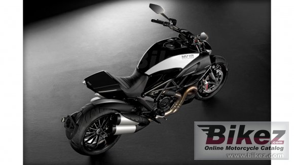 Ducati Diavel Cromo