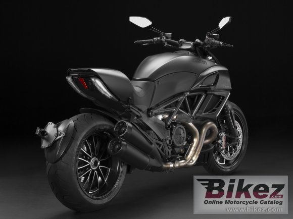 Ducati Diavel Dark