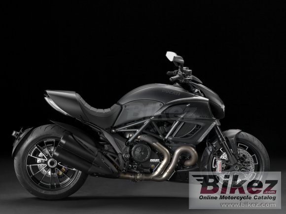 Ducati Diavel Dark