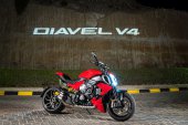 Ducati_Diavel_V4_2024