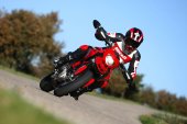 Ducati_Hypermotard_1100_Evo_2011
