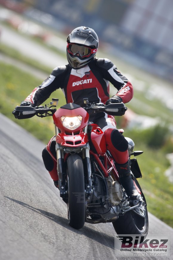 Ducati Hypermotard 1100 S