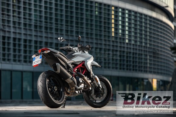 Ducati Hypermotard 939