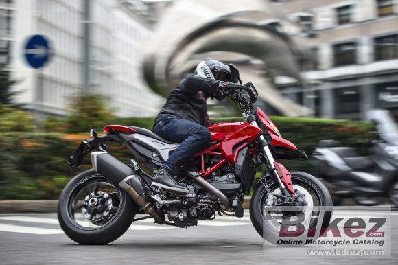 Ducati Hypermotard 939