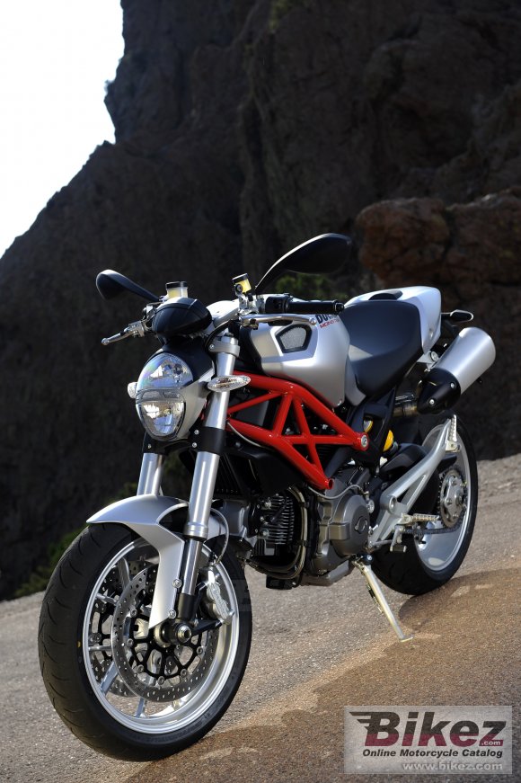 Ducati Monster 1100