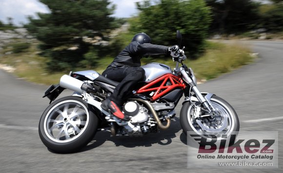 Ducati Monster 1100