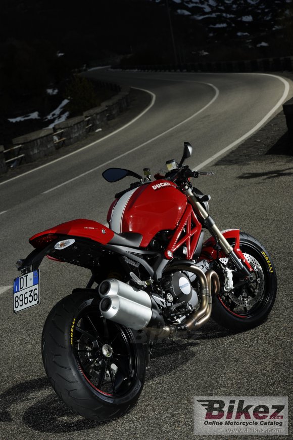 Ducati Monster 1100 EVO