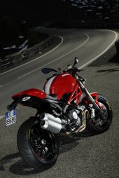Ducati_Monster_1100_Evo_2012