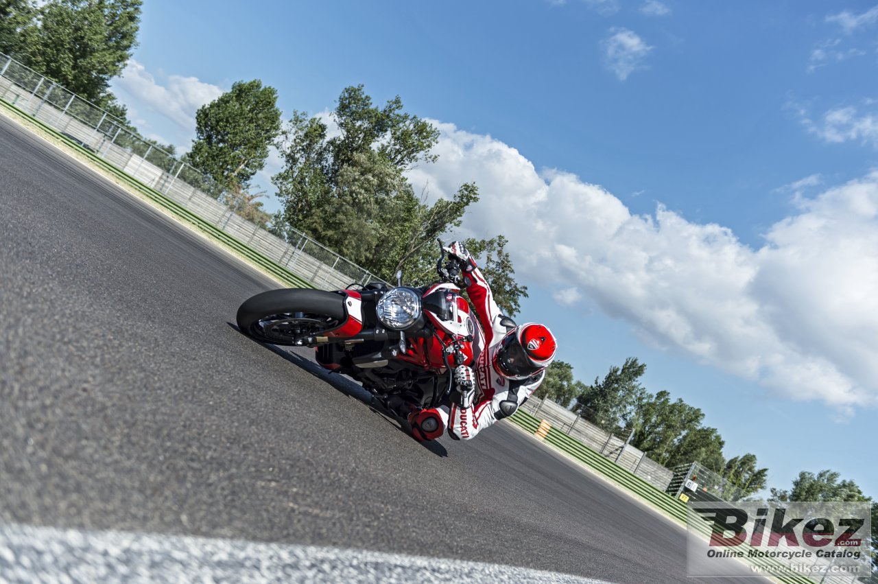 Ducati Monster 1200 R