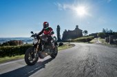 Ducati_Monster_1200_S_2018