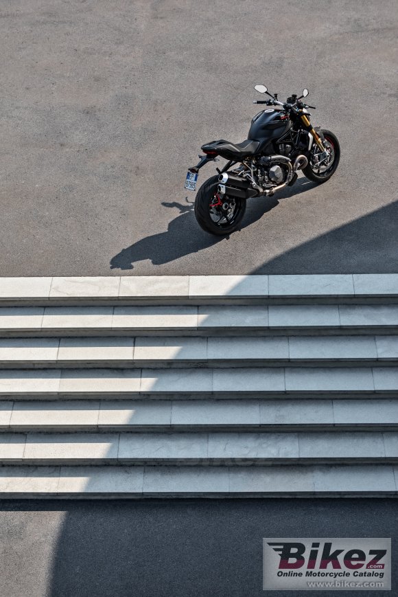 Ducati Monster 1200 S