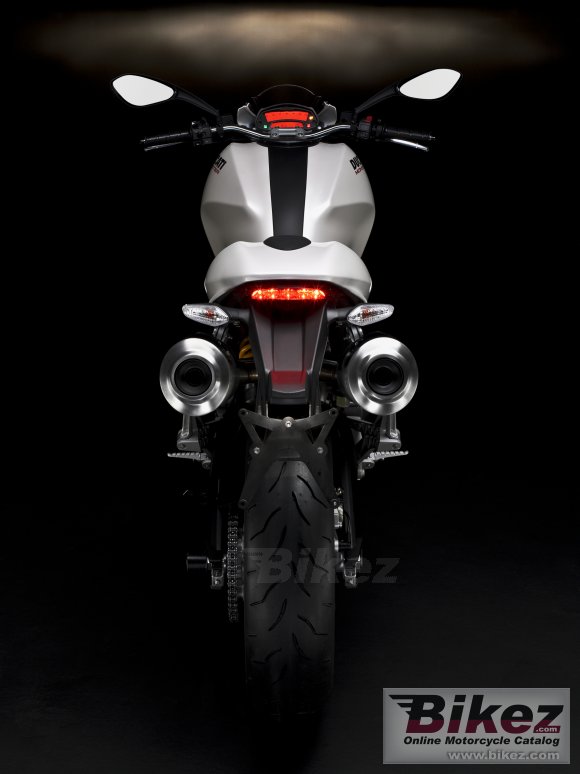 Ducati Monster 696