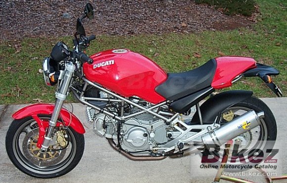 Ducati Monster 750