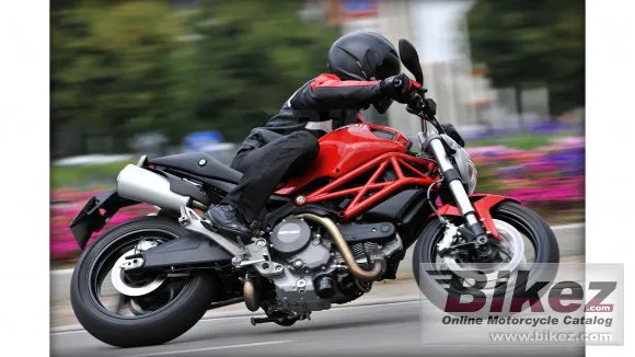 Ducati Monster 795