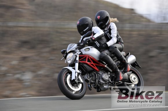 Ducati Monster 796