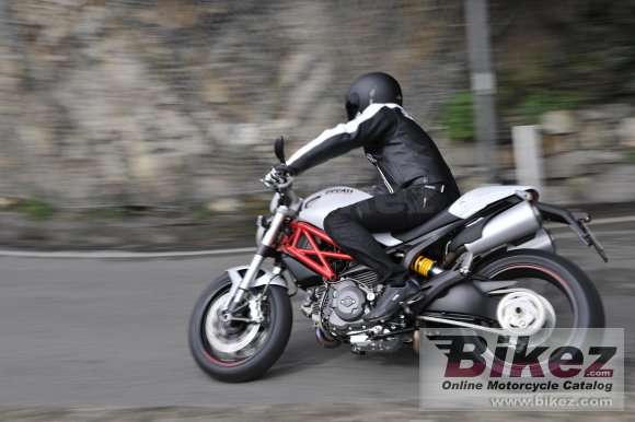 Ducati Monster 796