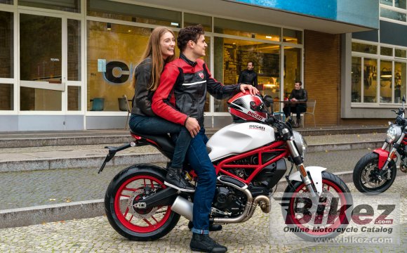 Ducati Monster 797