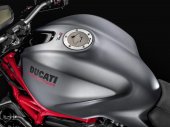 Ducati_Monster_821_2017