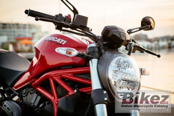 Ducati Monster 821