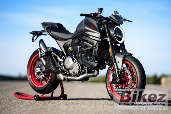 Ducati Monster Plus