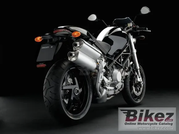 Ducati Monster S2R 1000