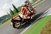 Ducati_Monster_S4R_S_Testastretta_2008