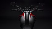 Ducati_Monster_SP_30_Anniversario_2024