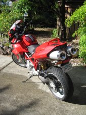 Ducati_Multistrada_1000_DS_2004