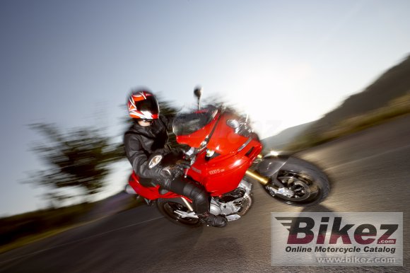 Ducati Multistrada 1000s DS