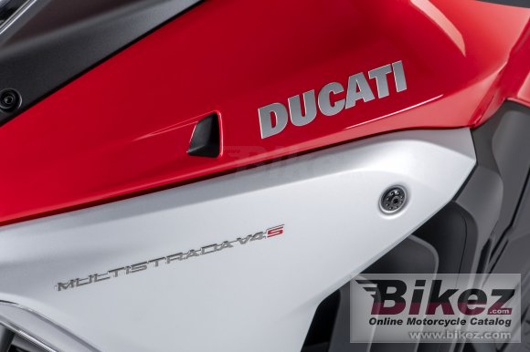 Ducati Multistrada V4S