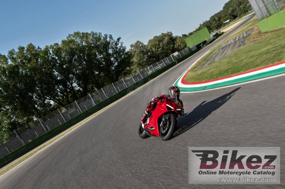 Ducati Panigale V2