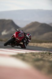 Ducati Panigale V2