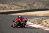 Ducati_Panigale_V2_2025