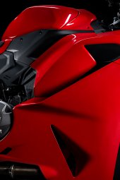 Ducati_Panigale_V2_2025